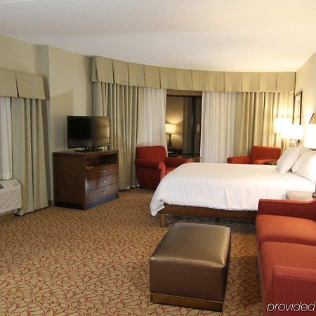 Hilton Garden Inn Пайквил Екстериор снимка