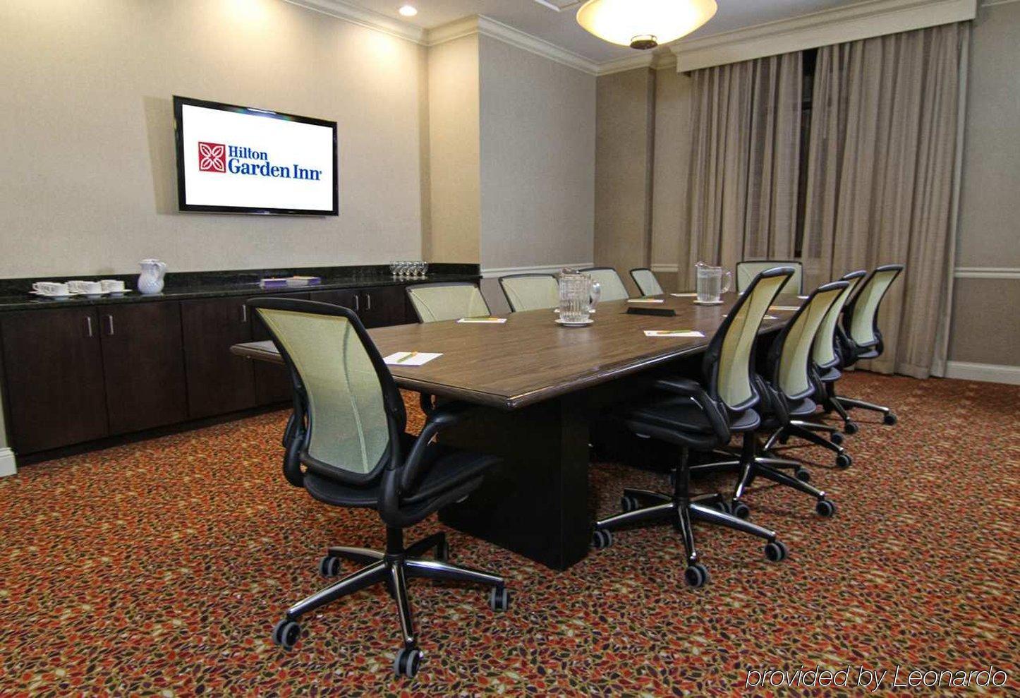 Hilton Garden Inn Пайквил Екстериор снимка