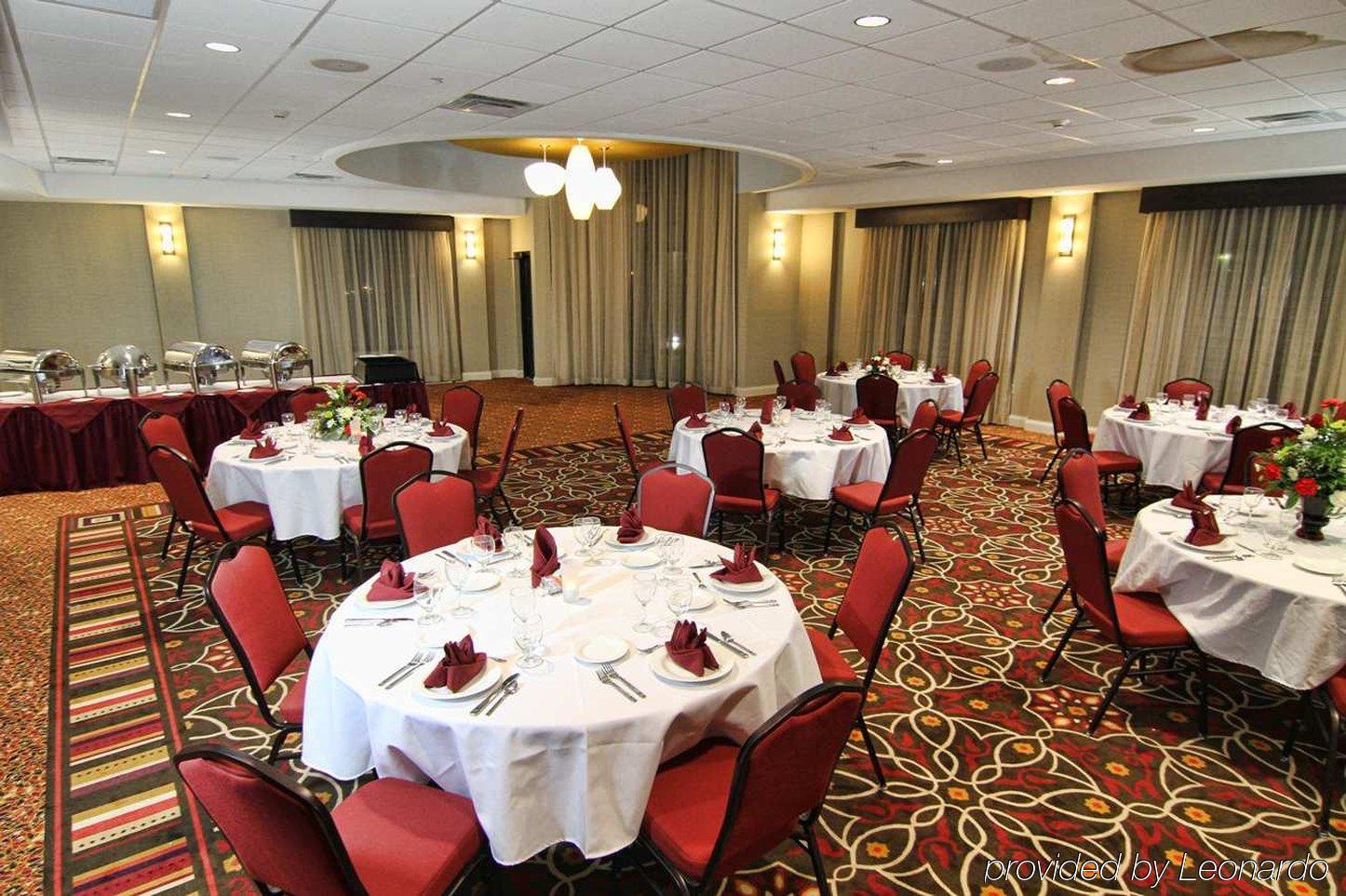 Hilton Garden Inn Пайквил Екстериор снимка