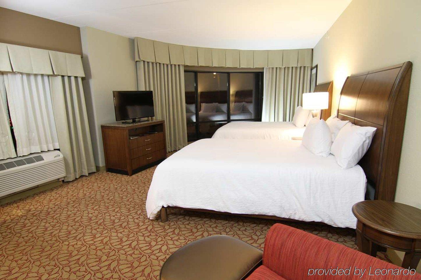 Hilton Garden Inn Пайквил Екстериор снимка