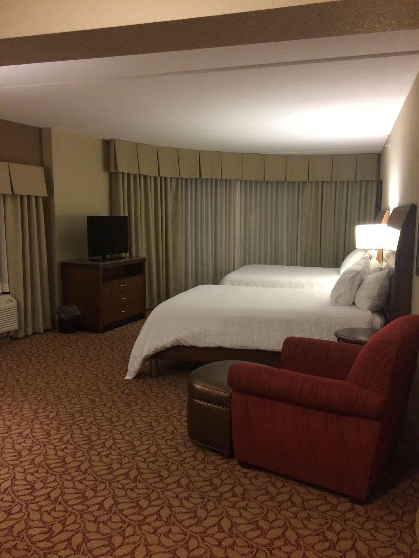 Hilton Garden Inn Пайквил Екстериор снимка