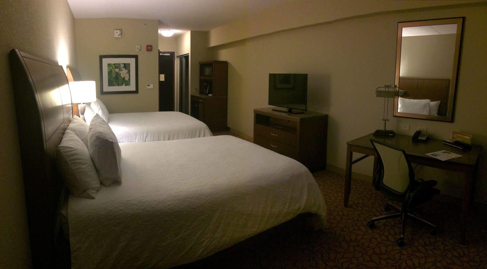 Hilton Garden Inn Пайквил Екстериор снимка