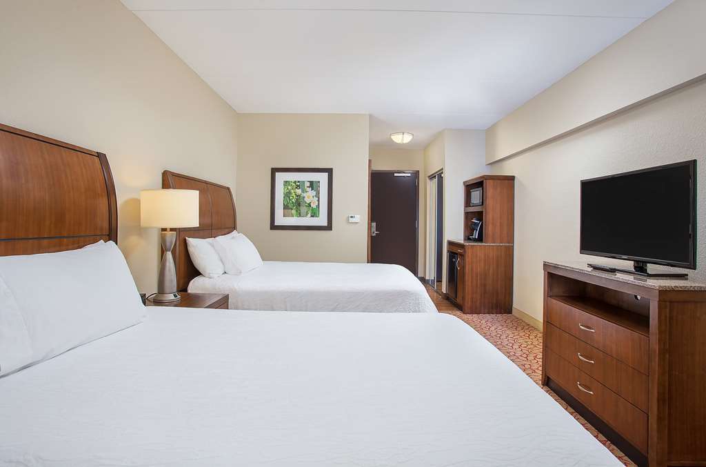Hilton Garden Inn Пайквил Стая снимка