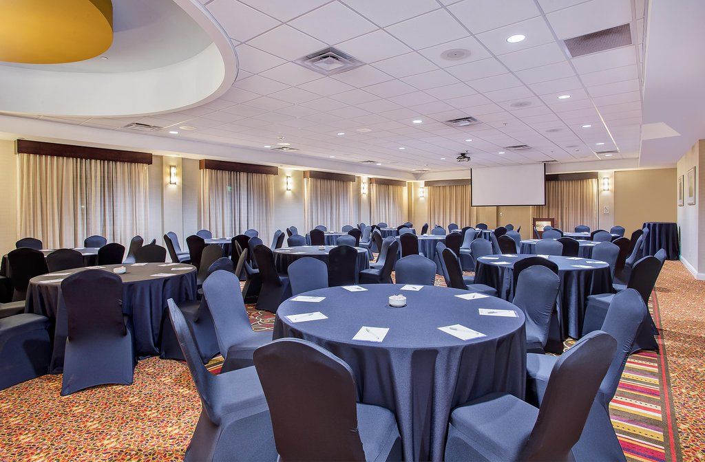 Hilton Garden Inn Пайквил Екстериор снимка