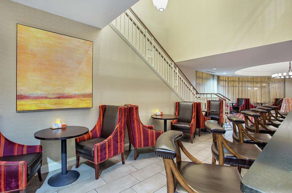 Hilton Garden Inn Пайквил Ресторант снимка