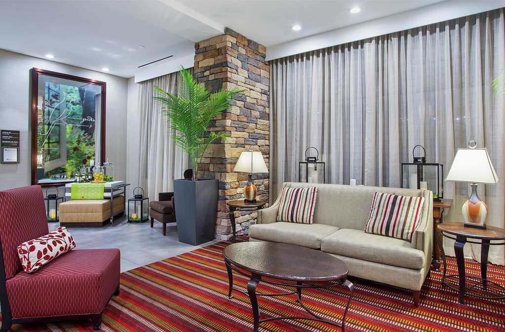 Hilton Garden Inn Пайквил Интериор снимка
